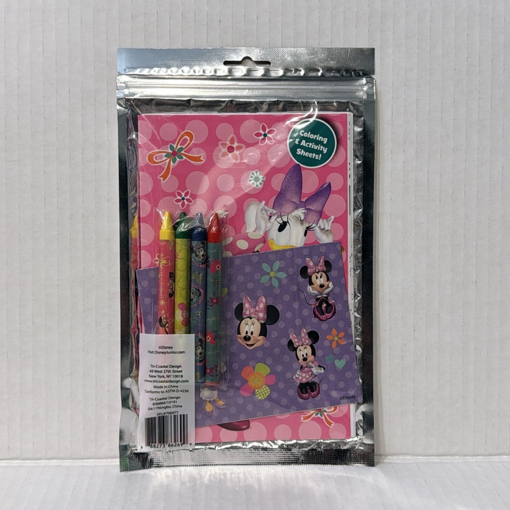 Disney Minnie & Daisy Coloring Fun Set Play Pack Grab & Go! - Picture 4 of 4